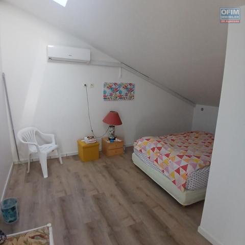 A LOUER appartement F2 sur la Saline Les Bains
