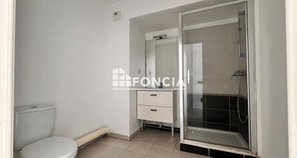 À vendre Studio 24.78 m² - Décines-charpieu 69150
