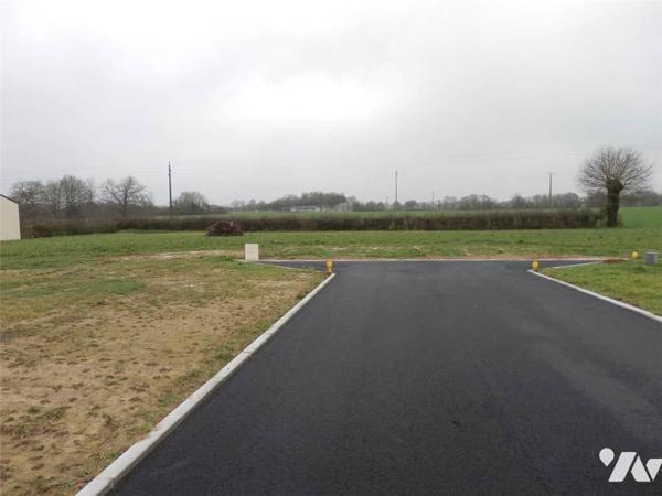 VENTE TERRAIN À BÂTIR