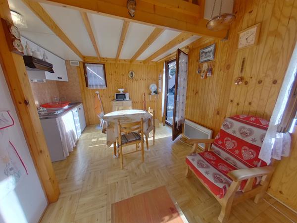 CHALET DE TYPE 3 AVEC GARAGE PROCHE GOLF