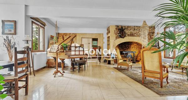 À vendre Maison 10 pièces 380 m² - Champigny-sur-marne 94500