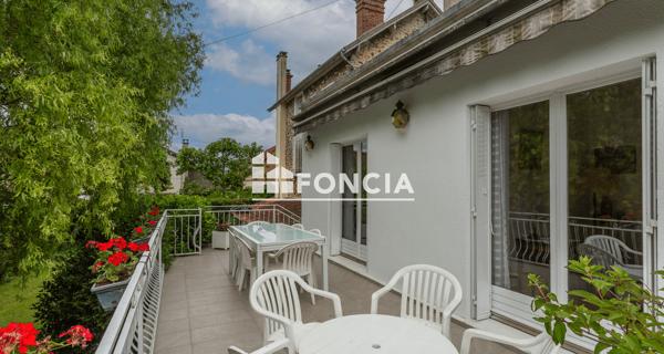 À vendre Maison 10 pièces 380 m² - Champigny-sur-marne 94500