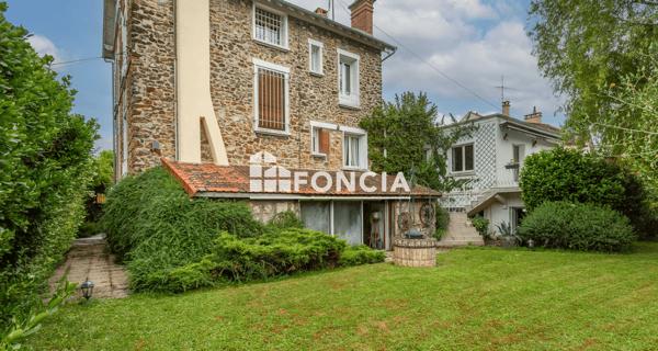À vendre Maison 10 pièces 380 m² - Champigny-sur-marne 94500