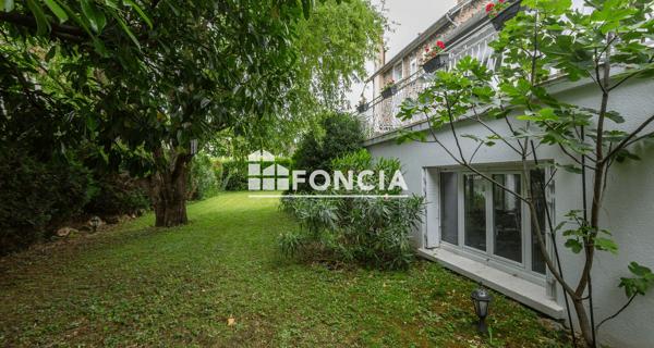 À vendre Maison 10 pièces 380 m² - Champigny-sur-marne 94500
