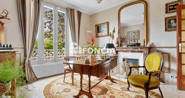 À vendre Maison 10 pièces 380 m² - Champigny-sur-marne 94500