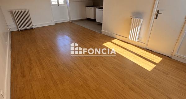 Location Studio 28.35 m² - Arnouville 95400
