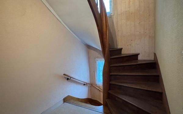 Appartement à vendre    2 pièces • 55 m2 Orléans