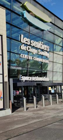 Centre Commercial  LES SENTIERS - CLAYE SOUILLY (77) - RESTAURATION RAPIDE