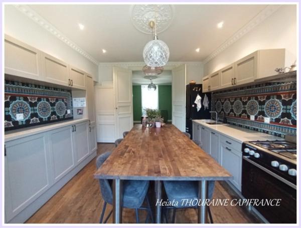 Dpt Deux Sèvres (79), à vendre SAINT MAIXENT L'ECOLE maison P9 Belle bâtisse de caractère 267 m²