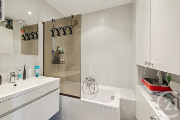 Appartement F3 à vendre  3 pièces - 57,80 m2 PARIS - 75019