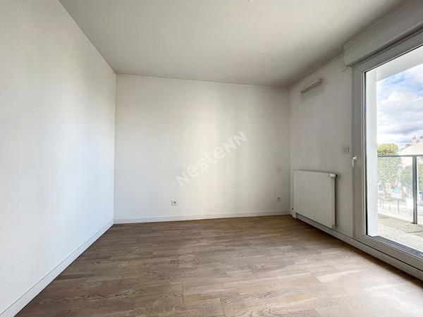 NANTES MONSELET T3 RECENT PARKING ASCENSEUR TERRASSE BALCON