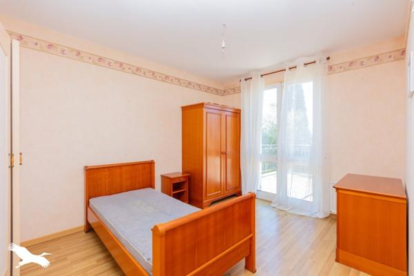 Maison à vendre |  L'Isle-Jourdain |  6 pièces | 170 m²