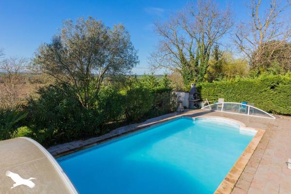 Maison à vendre |  L'Isle-Jourdain |  6 pièces | 170 m²