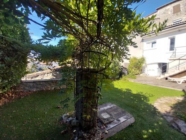 LAPLUME 47310 Maison pierre 9 pièce(s) 287.65 m2