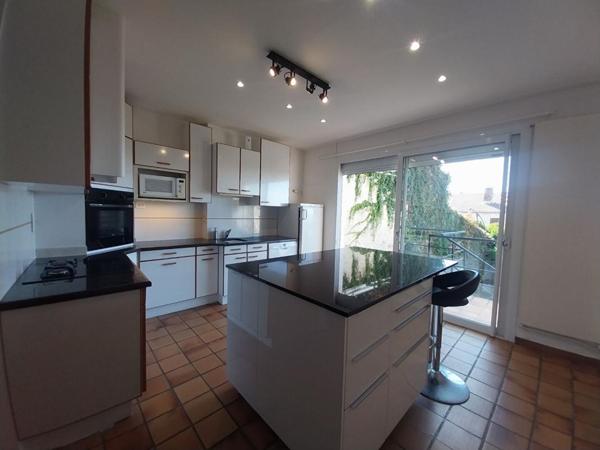 LAPLUME 47310 Maison pierre 9 pièce(s) 287.65 m2