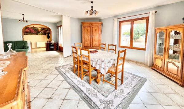 Maison à vendre 3 pièces BEAUVOIR SUR NIORT (79) Maison lumineuse 2 ch, 130 m² hab., terrain arboré 1 322 m²