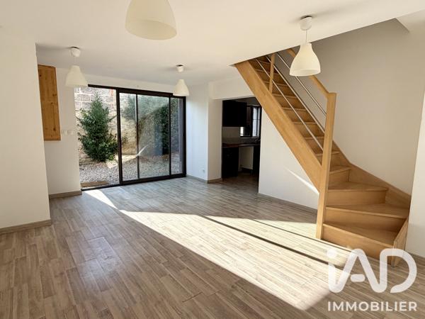 Maison à vendre 4 pièces 74,7 m² Saint-Amand-Montrond