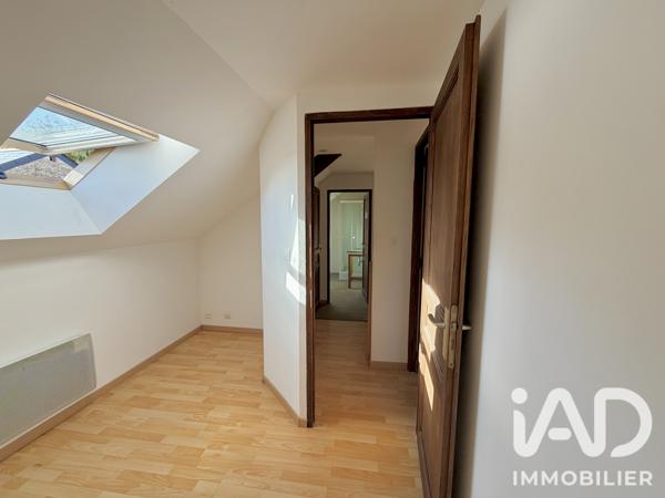 Maison à vendre 4 pièces 74,7 m² Saint-Amand-Montrond
