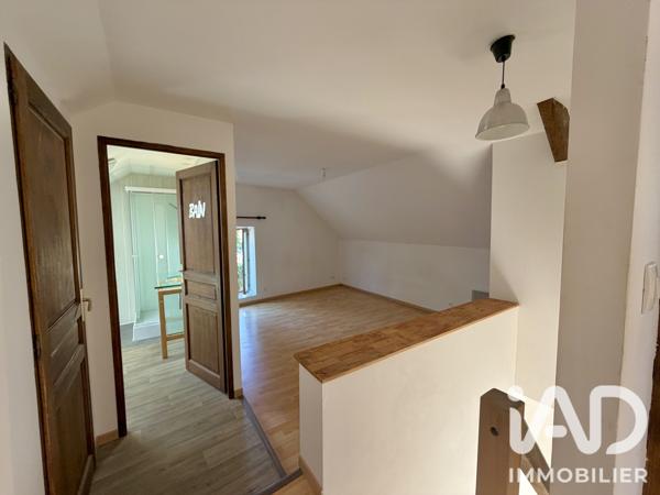 Maison à vendre 4 pièces 74,7 m² Saint-Amand-Montrond