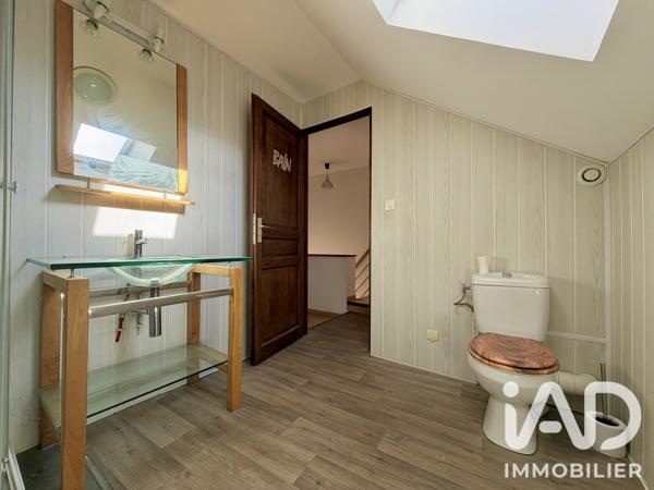 Maison à vendre 4 pièces 74,7 m² Saint-Amand-Montrond