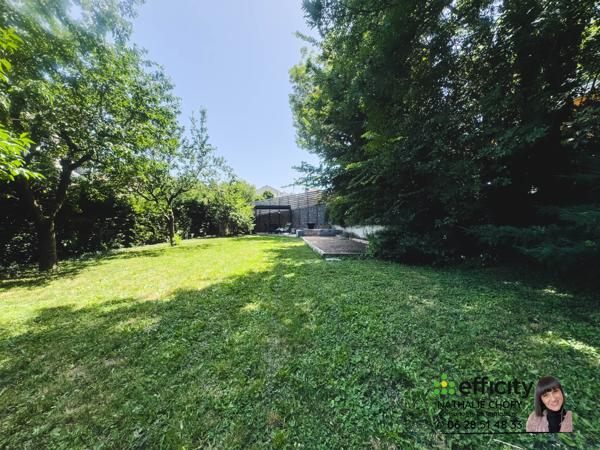 Maison 7 pièces - 199 m² Exclusivité efficity