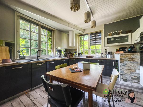 Maison 7 pièces - 199 m² Exclusivité efficity