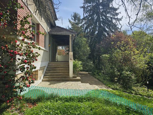 Palaiseau (91120) Maison Palaiseau 9 pièce(s) 183 m2