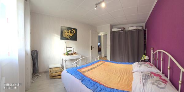 Maison à vendre quatre pièces, 110 m², SAINT ETIENNE DE TULMONT (82), trois chambres, trois garages, atelier, jardin 1300m².