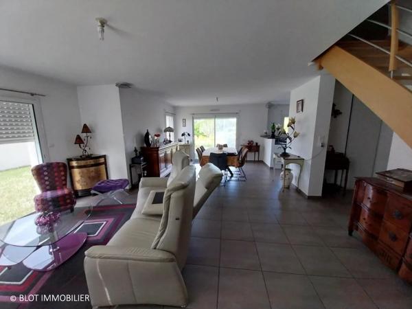 Maison 5 pièce(s)