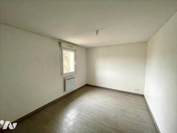 Maison avec sous-sol et 3 chambres