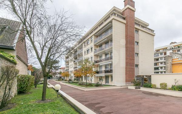 Appartement à vendre    2 pièces • 34,25 m2 Saint-Maur-des-Fossés