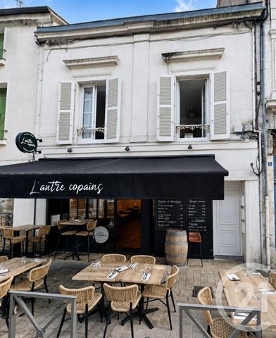 Immeuble à vendre  248 m 2   LA ROCHELLE  - 17