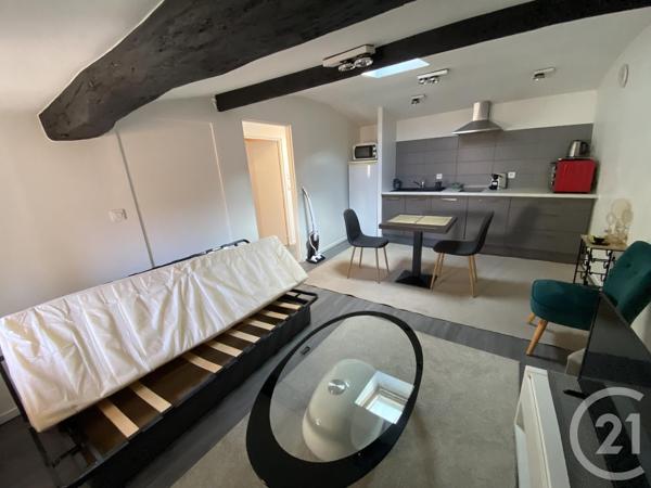 Immeuble à vendre  248 m 2   LA ROCHELLE  - 17