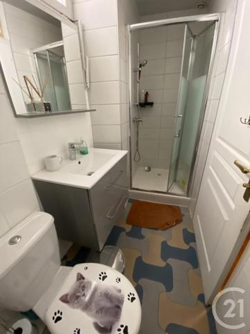 Immeuble à vendre  248 m 2   LA ROCHELLE  - 17