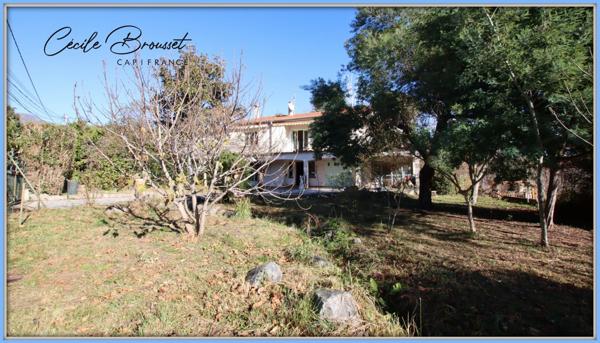 Belle villa 4 faces sur 1464m2 de terrain à vendre 7 pièces ARLES SUR TECH (66)