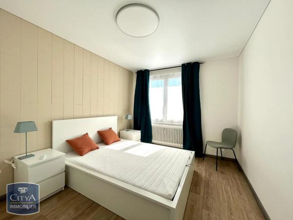 Appartement à louer 4 pièces 81.25m² Nancy (54000)