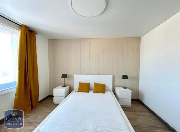 Appartement à louer 4 pièces 81.25m² Nancy (54000)