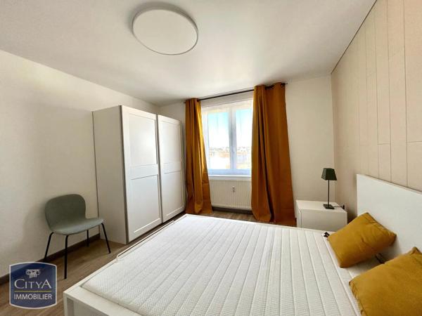 Appartement à louer 4 pièces 81.25m² Nancy (54000)