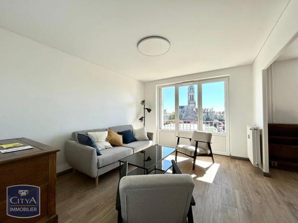 Appartement à louer 4 pièces 81.25m² Nancy (54000)