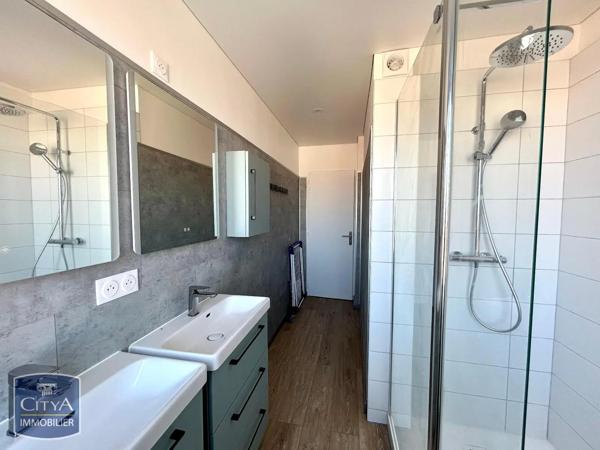 Appartement à louer 4 pièces 81.25m² Nancy (54000)