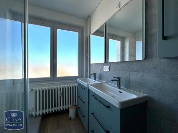 Appartement à louer 4 pièces 81.25m² Nancy (54000)
