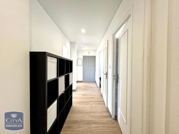 Appartement à louer 4 pièces 81.25m² Nancy (54000)