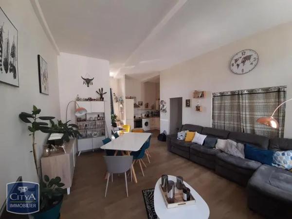 Appartement à louer 4 pièces 93.87m²