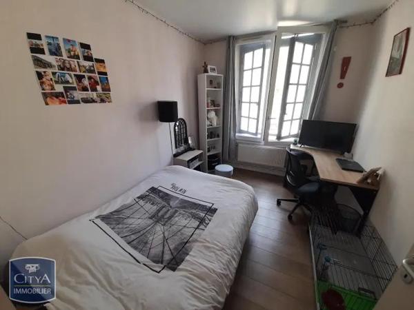 Appartement à louer 4 pièces 93.87m²