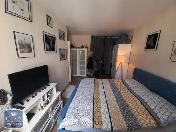 Appartement à louer 4 pièces 93.87m²