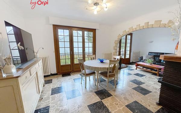 Maison à vendre    4 pièces • 77 m2 Juziers