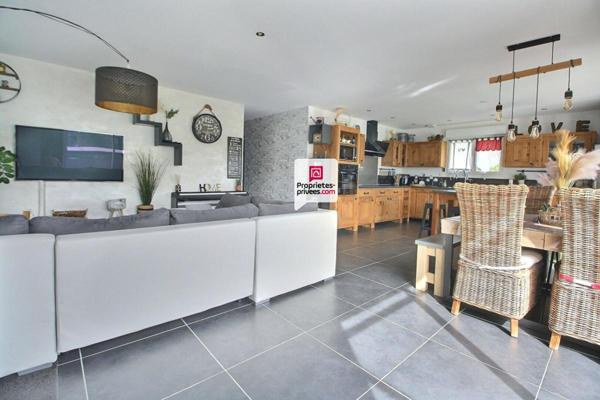 Maison 120 m² avec 5 chambres et piscine à Quissac