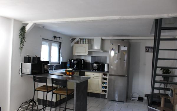 Maison à vendre    9 pièces • 186 m2 Saint-Julien