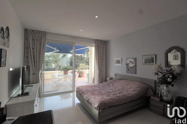 Appartement 3 pièces de 124 m² à Saint-Raphaël (83700)