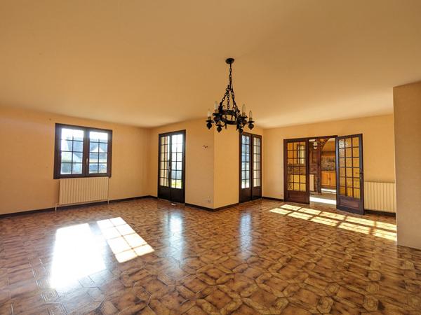 Maison Magny Sur Tille 5 pièce(s) 107 m2